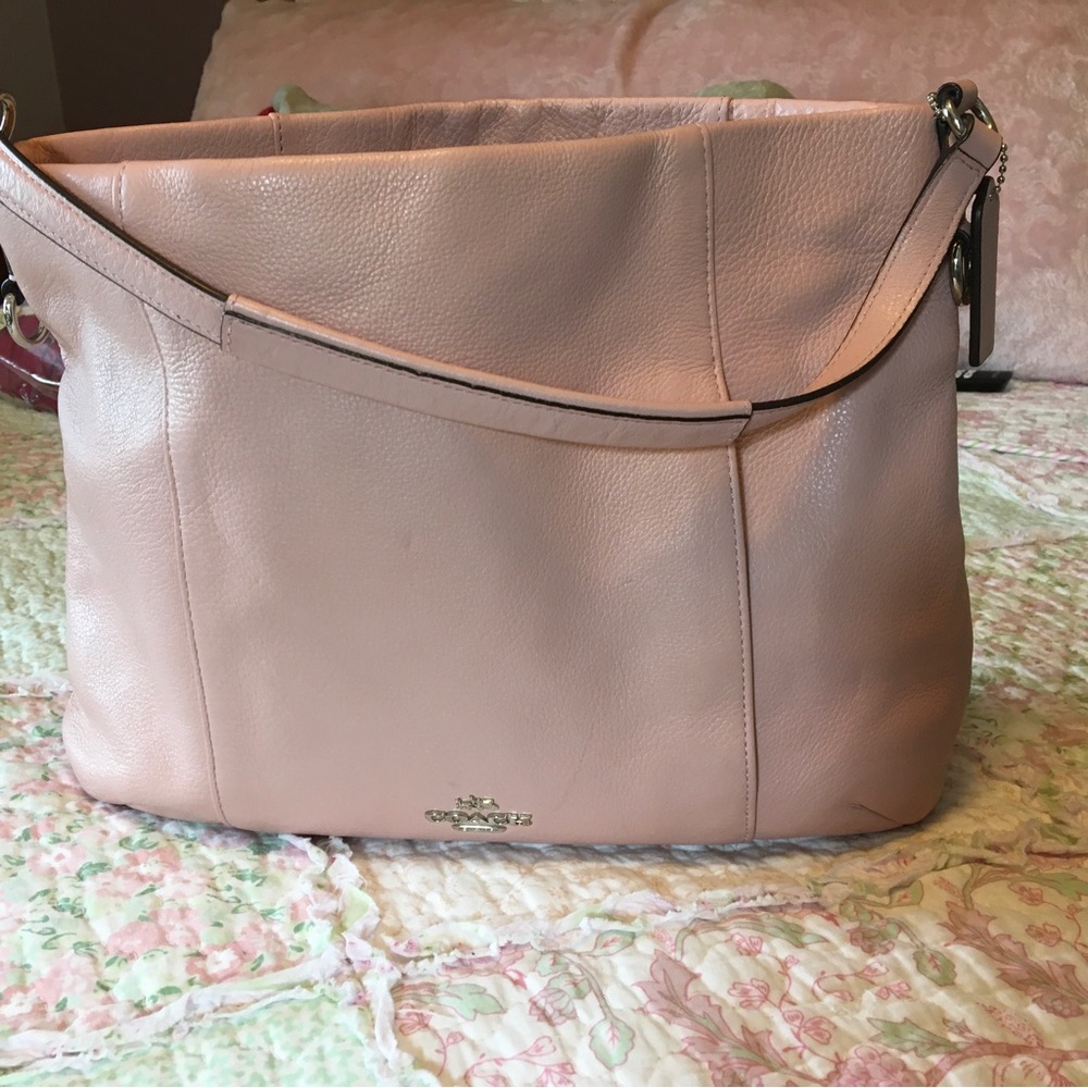 Coach shoulder bag, dusty pink